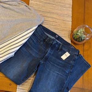 GAP Skinny Jean Medium Wash 31 Regular